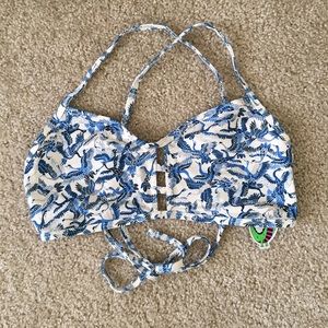 Jolyn Printed Tomcat Bikini Top - Swan